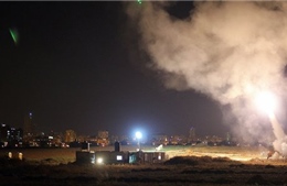 Trúng tên lửa từ Dải Gaza, Israel tung đòn trả đũa ngay lập tức