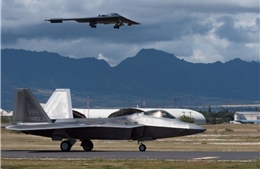 Tàng hình cơ B-2 trở lại bầu trời Hawaii, trực chiến 24/7 giữa căng thẳng với Trung Quốc