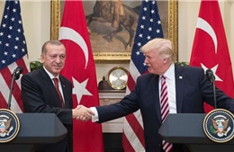 Quan chức Mỹ đổ lỗi cho Tổng thống Trump khi để Thổ Nhĩ Kỳ mua S-400