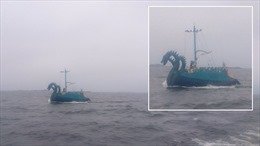 Cảnh sát biển Phần Lan hết hồn trước &#39;quái vật 3 đầu&#39; của Nga
