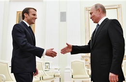 Tổng thống Pháp muốn quan hệ EU-Nga độc lập với NATO và Mỹ