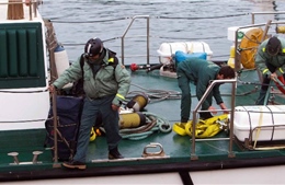 Tây Ban Nha thu giữ hơn 3 tấn cocain vận chuyển bằng tàu ngầm