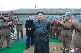 Chủ tịch Triều Tiên thay đổi phong cách thời trang