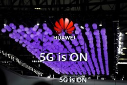 Trung Quốc dọa trả đũa lên ô tô Đức nếu Huawei bị cấm cửa