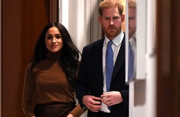 Rời khỏi Hoàng gia, vợ chồng Hoàng tử Harry kiếm sống thế nào?