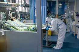 Trung Quốc bắt đầu thử nghiệm thuốc kháng virus có tác dụng với bệnh nhân Mỹ