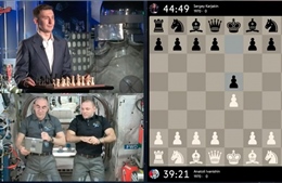 Nga tái hiện trận đấu cờ vua lịch sử từ ngoài không gian