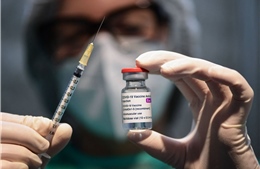 Đan Mạch xem xét chia vaccine AstraZeneca sau khi ngưng sử dụng