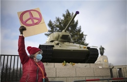 Bước ngoặt trong chính sách đối ngoại của Đức khi gửi vũ khí cho Ukraine