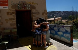 Dân số giảm, làng ở Tây Ban Nha phải đóng trường vì không có học sinh