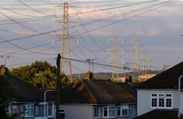 Nước Anh nguy cơ mất điện diện rộng vì nắng nóng