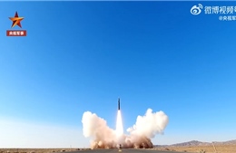 Trung Quốc công bố video thể hiện uy lực của tên lửa &#39;sát thủ tàu sân bay&#39;  