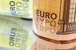 Tăng lãi suất cơ bản khó có thể giải cứu đồng euro