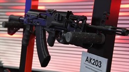 Ấn Độ bắt đầu sản xuất phiên bản nâng cấp súng AK của Nga
