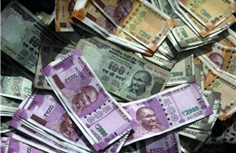 Nga và Ấn Độ bắt đầu loại bỏ đồng USD trong giao dịch thương mại
