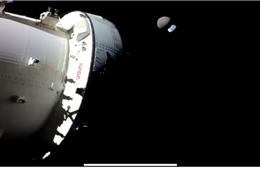 NASA chia sẻ hình ảnh Trái đất chưa từng có chụp từ tàu vũ trụ Orion