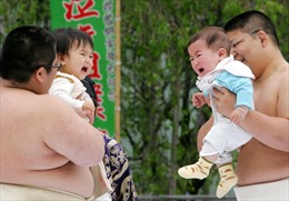 Chính phủ Nhật Bản trở thành &#39;ông mai bà mối&#39;, nỗ lực thúc đẩy tỷ lệ sinh 
