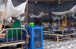 Bệnh viện phụ sản Sudan chiến đấu cứu các sinh linh bé bỏng giữa loạn lạc
