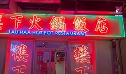 Chuyện bảo tồn văn hóa biển hiệu neon ở Hong Kong (Trung Quốc) 