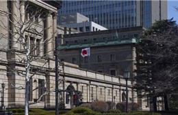 Nhật Bản chấm dứt chính sách lãi suất âm cuối cùng trên thế giới