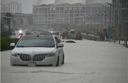 Mưa ngập bất thường ở Dubai: Bài học về kiểm soát thời tiết