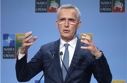Tổng Thư ký NATO: Không hứa hẹn Ukraine sẽ gia nhập khối quân sự trong 10 năm tới