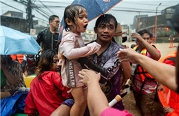 Hàng nghìn người kẹt trong bão Gaemi, liệu các siêu đô thị Philippines đã đạt đến giới hạn?