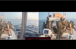 Video quân đội Israel chặn đoàn tàu nhân đạo tiếp cận Gaza