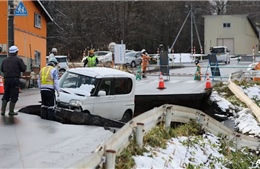 Những hình ảnh đầu tiên về thiệt hại trong trận động đất độ lớn 7,5 ở Nhật Bản