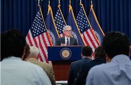 Fed hạ lãi suất: Tác động thế nào tới khoản vay của người dân Mỹ?