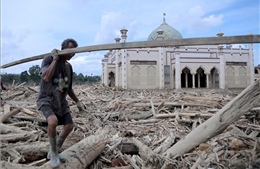 Indonesia dự định phát trợ cấp hàng ngày cho hơn nửa triệu nạn nhân lũ lụt