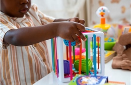 Phụ huynh tìm lại tuổi thơ đúng nghĩa cho con