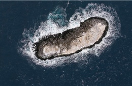 Phát hiện bất ngờ: Hòn đảo lạ xuất hiện giữa biển băng Nam Cực