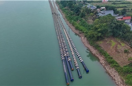 Cận cảnh đường ống dẫn nước khổng lồ từ sông Đà về nhà máy cấp nước sạch cho Hà Nội