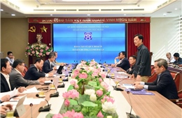 Bí thư Hà Nội yêu cầu sớm đưa tuyến đường từ Lĩnh Nam đến Phú Thượng về đích