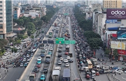 Người dân ùn ùn rời Thủ đô dịp Tết Dương lịch, các tuyến đường cửa ngõ tắc cứng