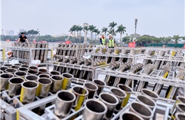 Cận cảnh trận địa bắn pháo hoa trong chương trình nghệ thuật đặc biệt 'Dưới lá cờ vẻ vang của Đảng'