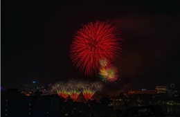 Hà Nội bắn pháo hoa 30 phút mừng thành công Đại hội XIV của Đảng