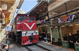 Khắc phục xong sự cố cầu Long Biên, tàu Hà Nội – Hải Phòng lưu thông trở lại