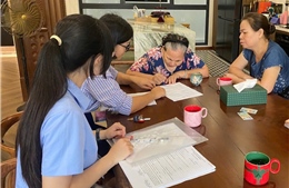 Hà Nội lập quy trình trả lương hưu tại nhà với người già yếu, hạn chế đi lại
