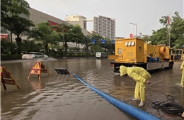 Chi hàng nghìn tỷ chống ngập: Bao giờ Hà Nội hết 'dềnh nước'?