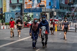 Malaysia dỡ bỏ lệnh cấm lao động nhập cư