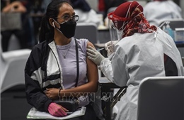 Indonesia hoãn mục tiêu tiêm 1 triệu liều vaccine mỗi ngày do khó khăn về nguồn cung