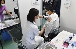 Nhật Bản cam kết hoàn thành tiêm chủng toàn dân vào tháng 11