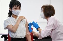 Nhật Bản công bố nghiên cứu về phản ứng phụ sau khi tiêm vaccine của Moderna