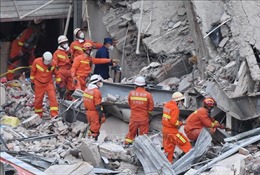 Đã cứu được 7 người từ vụ sập khách sạn ở Trung Quốc
