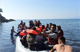 Hy Lạp: Cứu 58 người di cư ngoài khơi biển Aegean