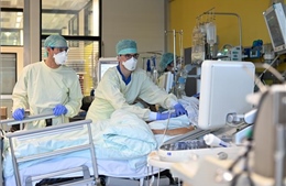 Đức lo ngại tái diễn tình trạng các bệnh viện quá tải vì dịch COVID-19