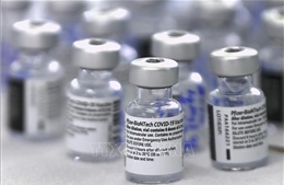 Mỹ thúc đẩy sản xuất vaccine ngừa COVID-19 giúp tăng nguồn cung toàn cầu