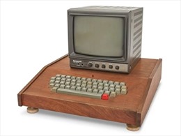 Máy tính Apple đời đầu được bán với giá 400.000 USD